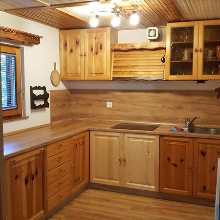 Holiday Home Prdelanca Luče Buitenkant foto